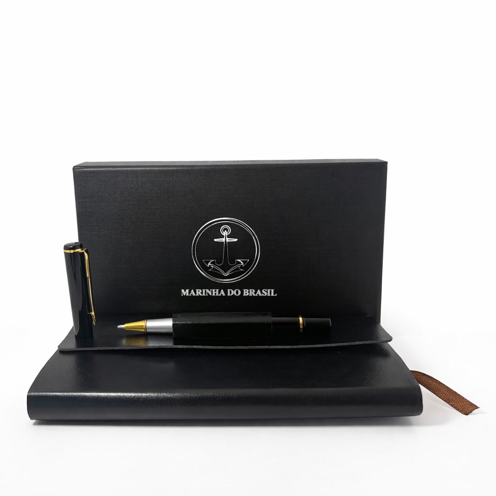 Bloco de couro na cor preta com caneta metálica , acompanha  caixa de presente personalizada  