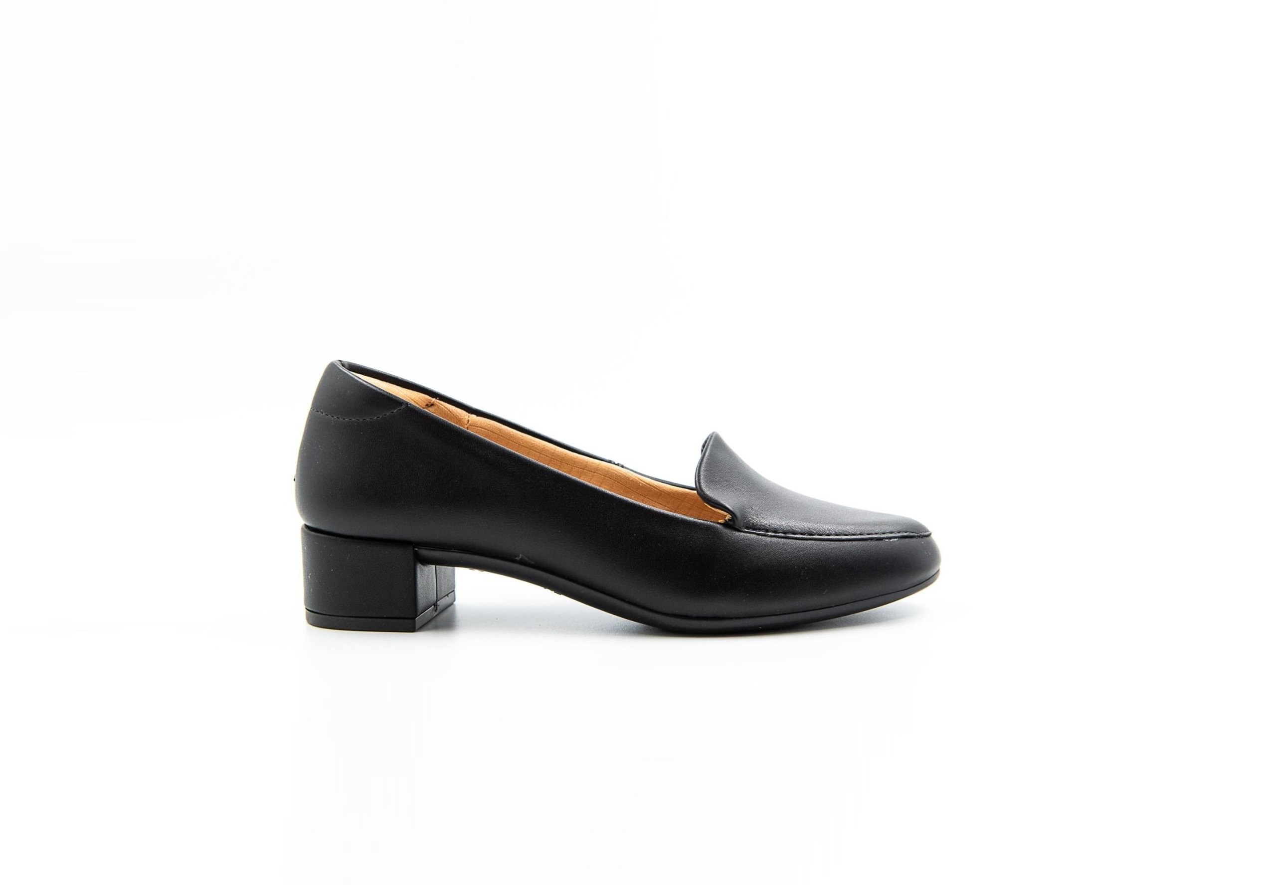 SAPATO MOCASSIM PRETO FOSCO SALTO 3 CM PRIMOR